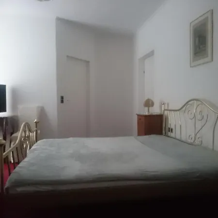 Apartment Parkvilla *