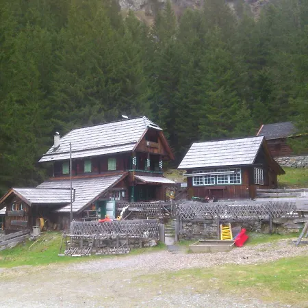 Parkvilla Apartment Mallnitz